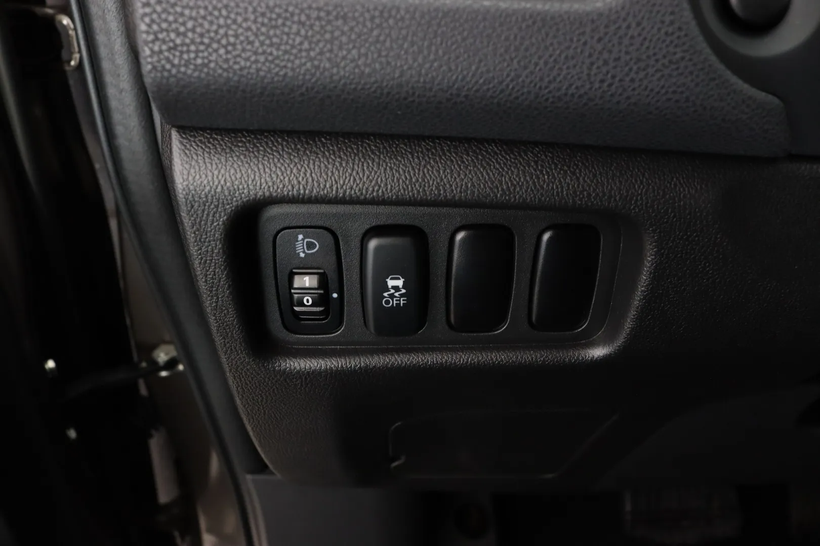 Mitsubishi ASX BSK-284 carousel image