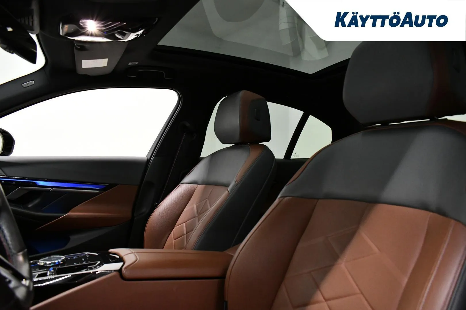 BMW i5 IRK-481 carousel image