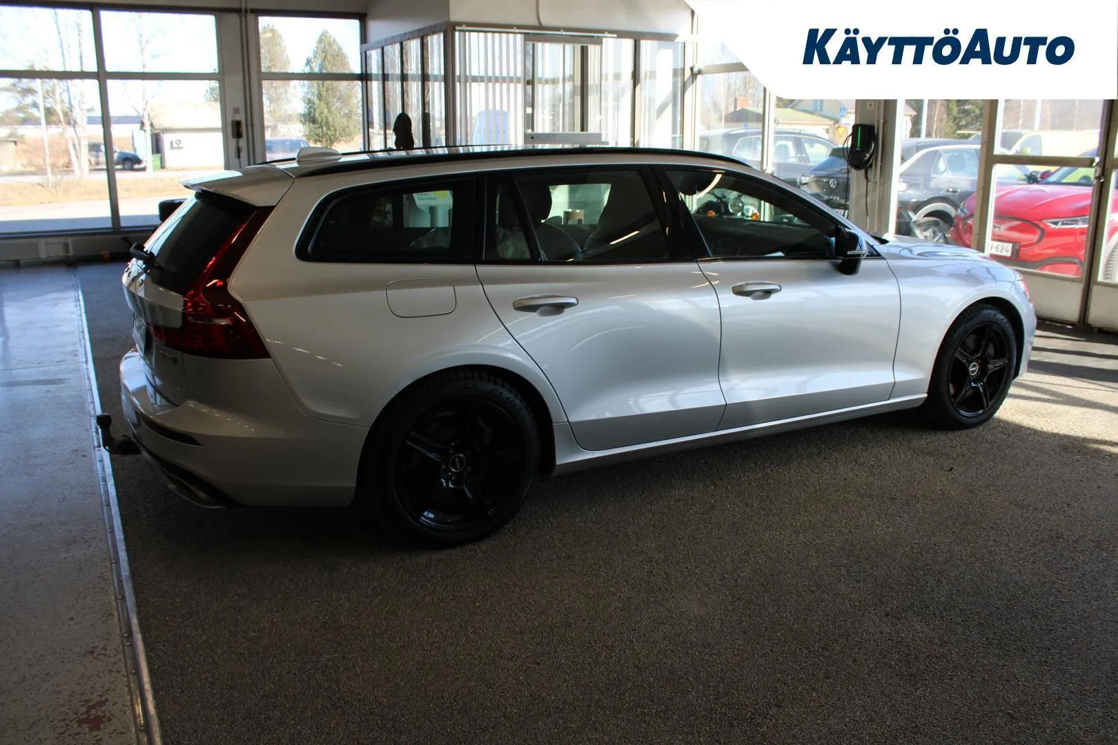 Volvo V60 CSB-157 carousel image