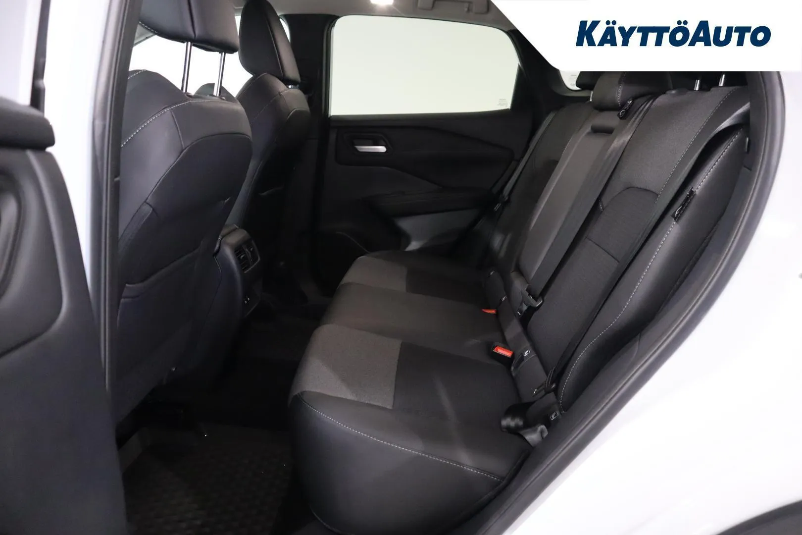 Nissan Qashqai SRL-852 carousel image