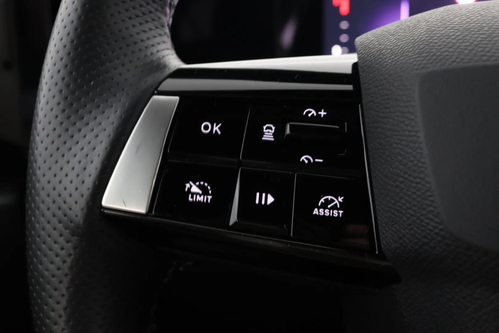 Opel Astra SPC-355 carousel image