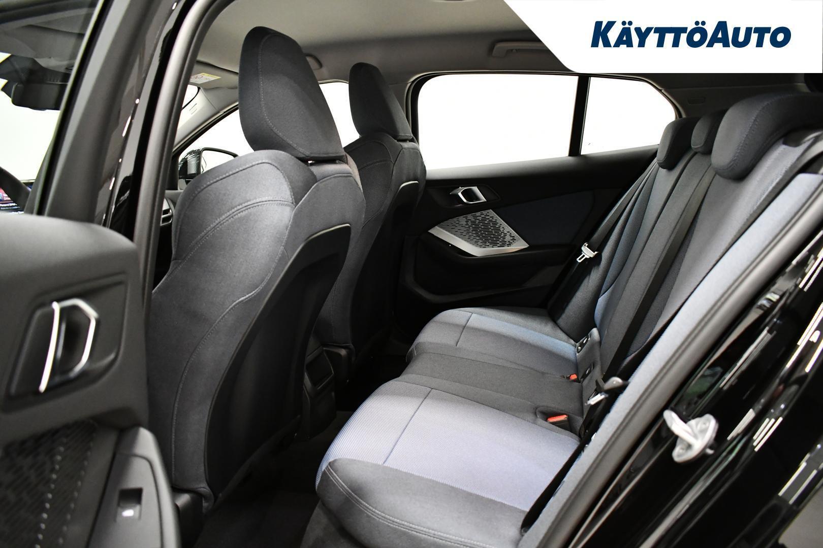 BMW 120 1-sarja F70 Hatchback 120 A MHEV 2026, kuva 7/18