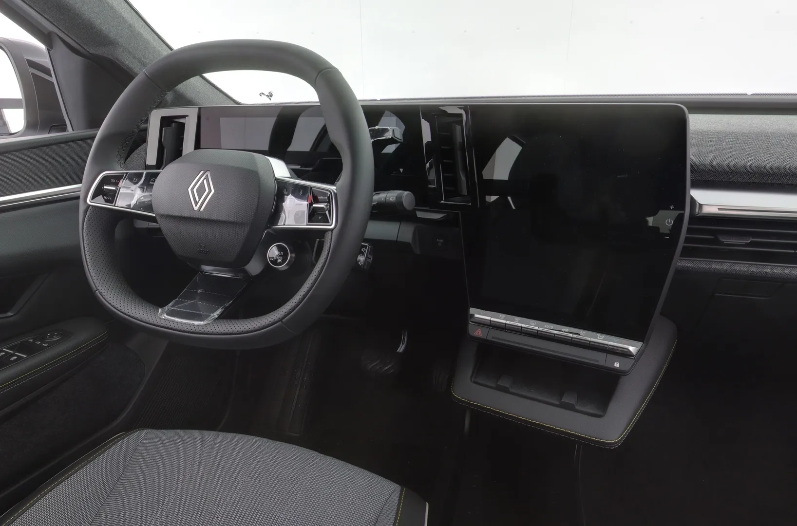 Renault Scenic GRS-608 carousel image