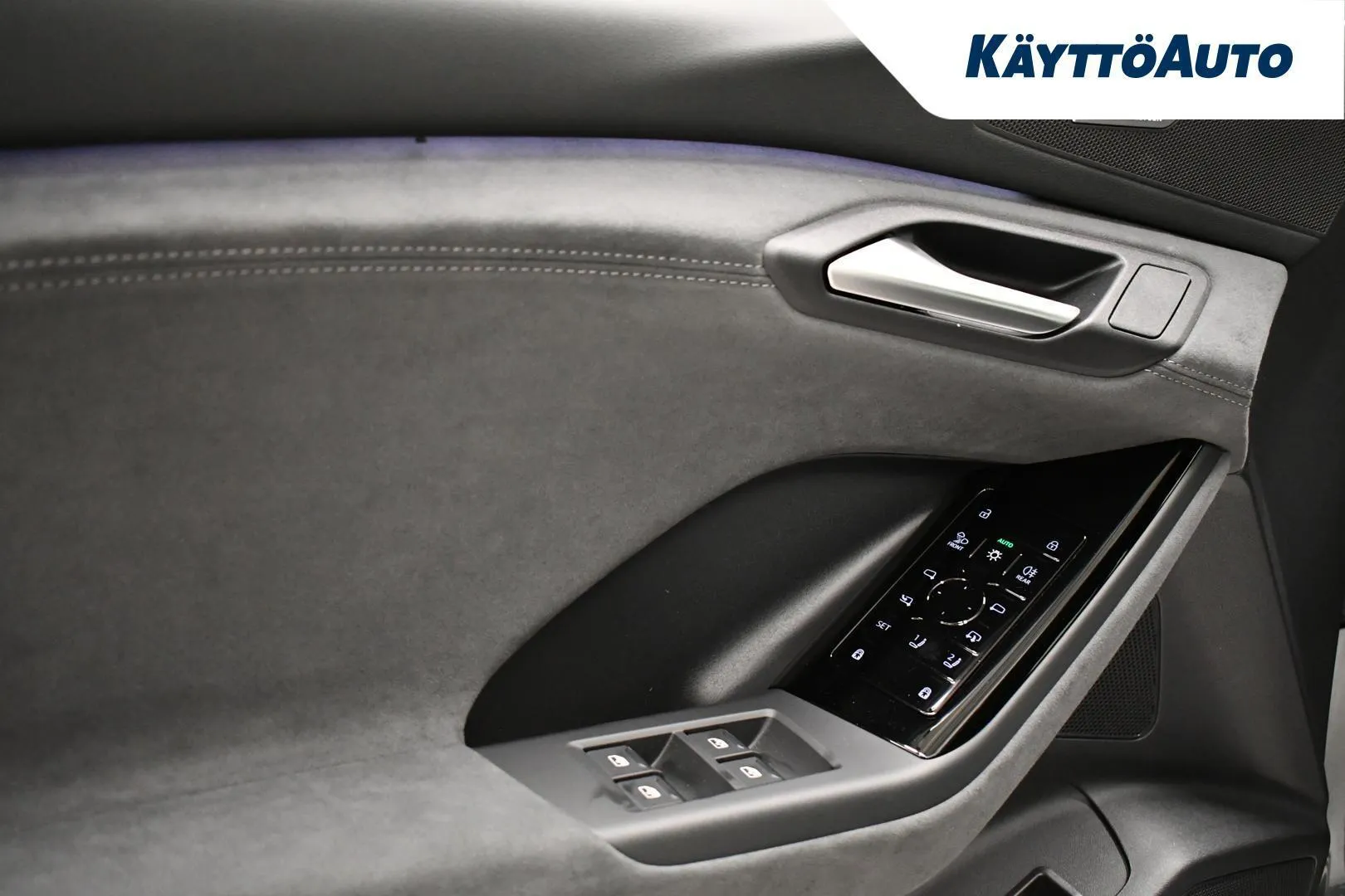 AUDI Q6 E-TRON YMF-179 carousel image