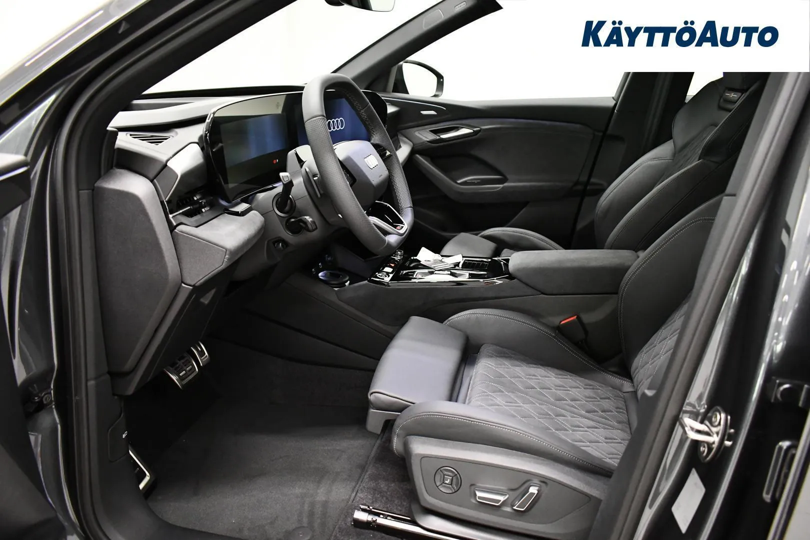 AUDI Q6 E-TRON YMF-179 carousel image