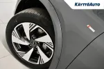 AUDI Q6 E-TRON YMF-179 carousel thumbs