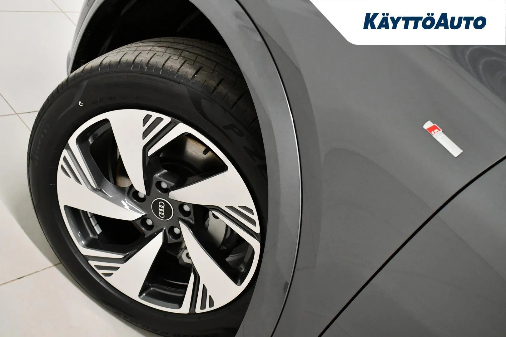 AUDI Q6 E-TRON YMF-179 carousel image