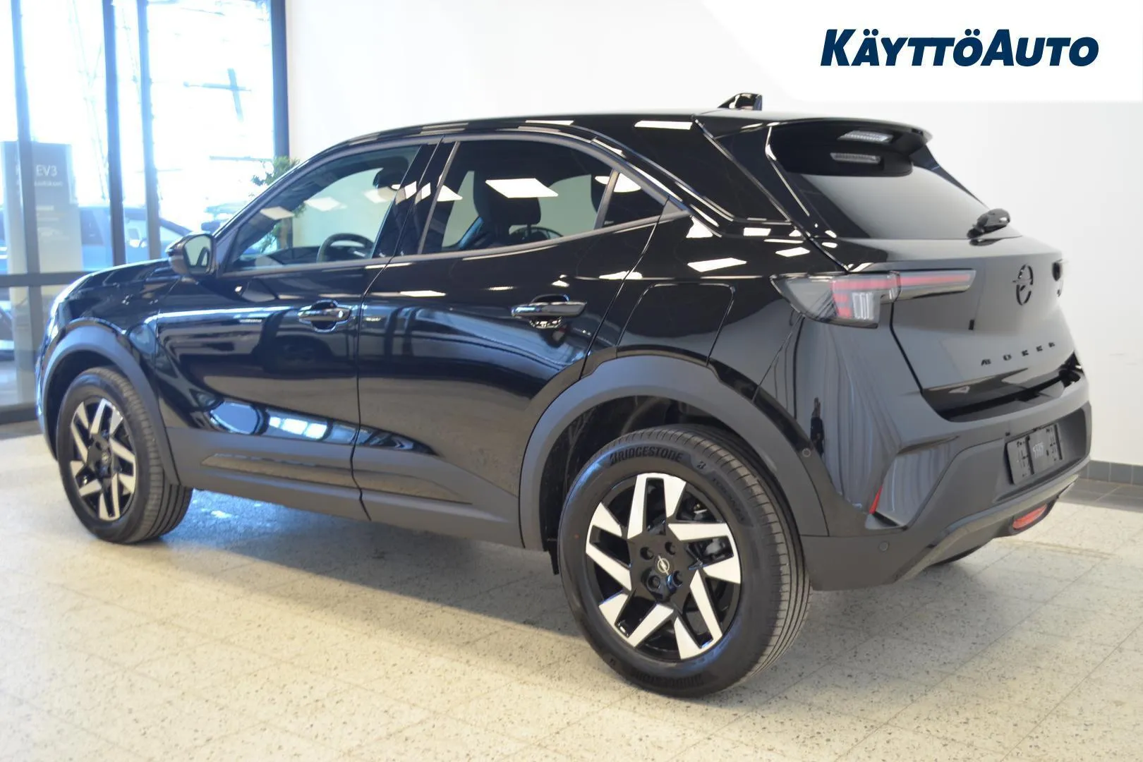 Opel Mokka ZRH-805 carousel image