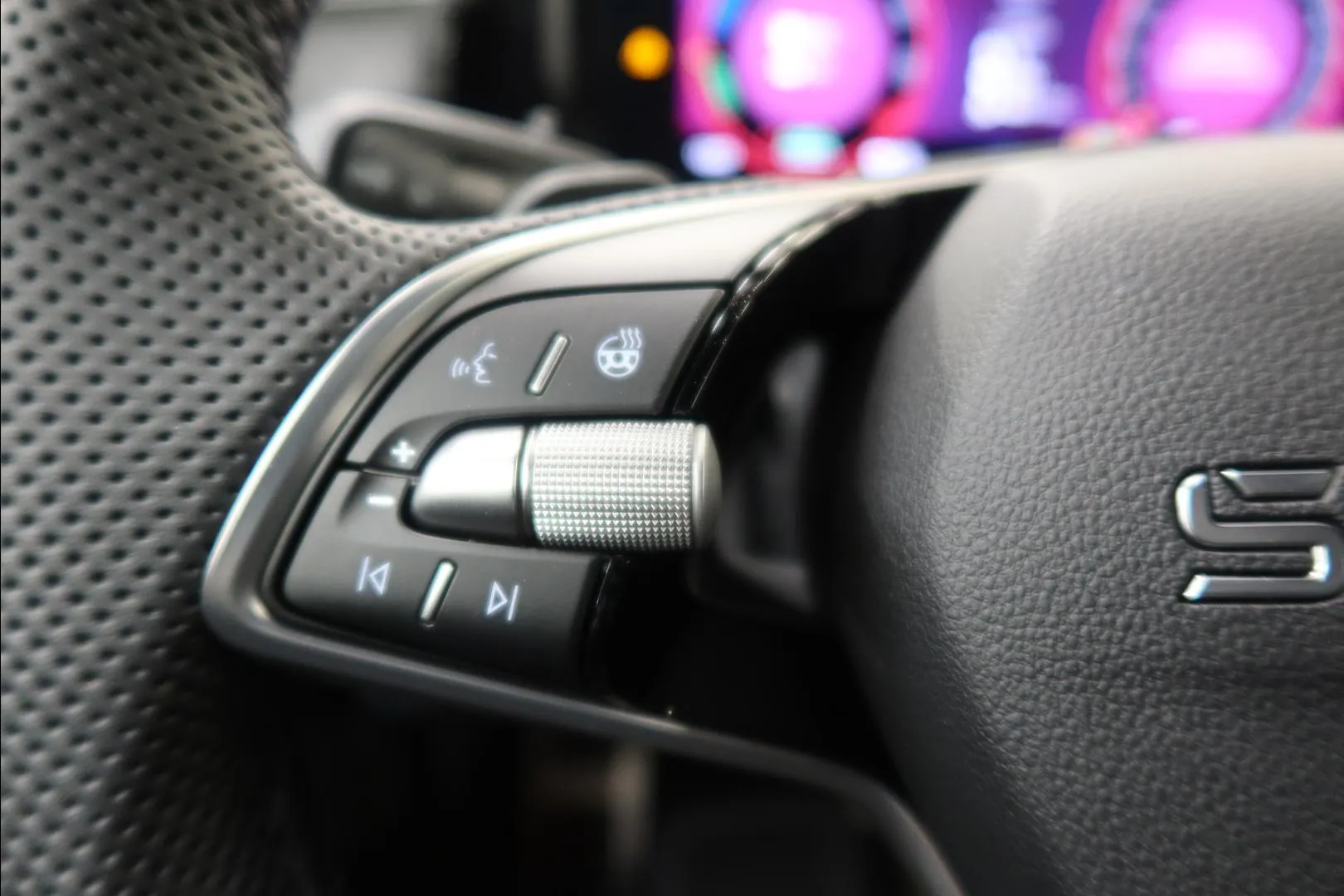 Skoda Kodiaq LTP-995 carousel image