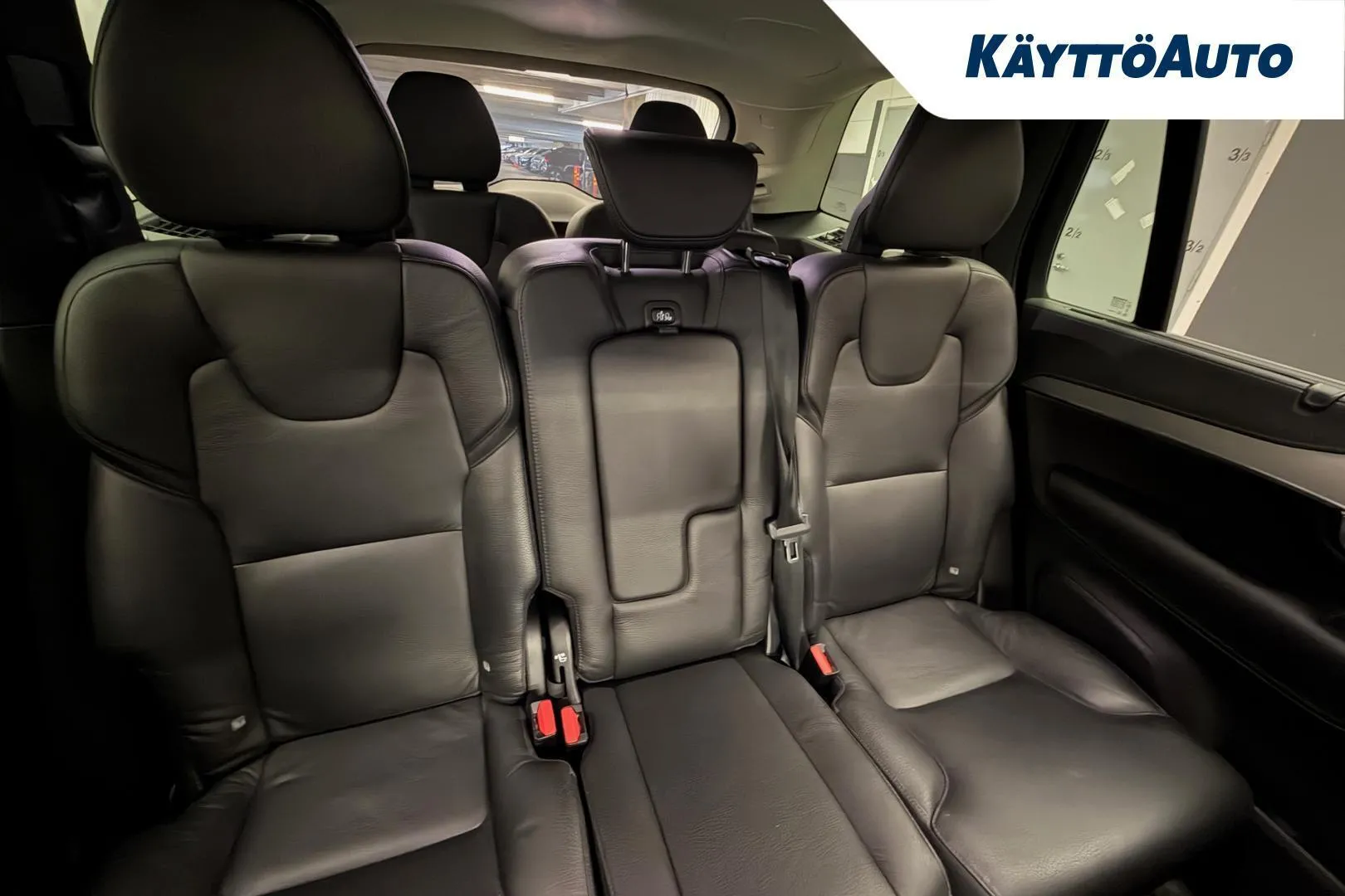 Volvo XC90 MTY-930 carousel image
