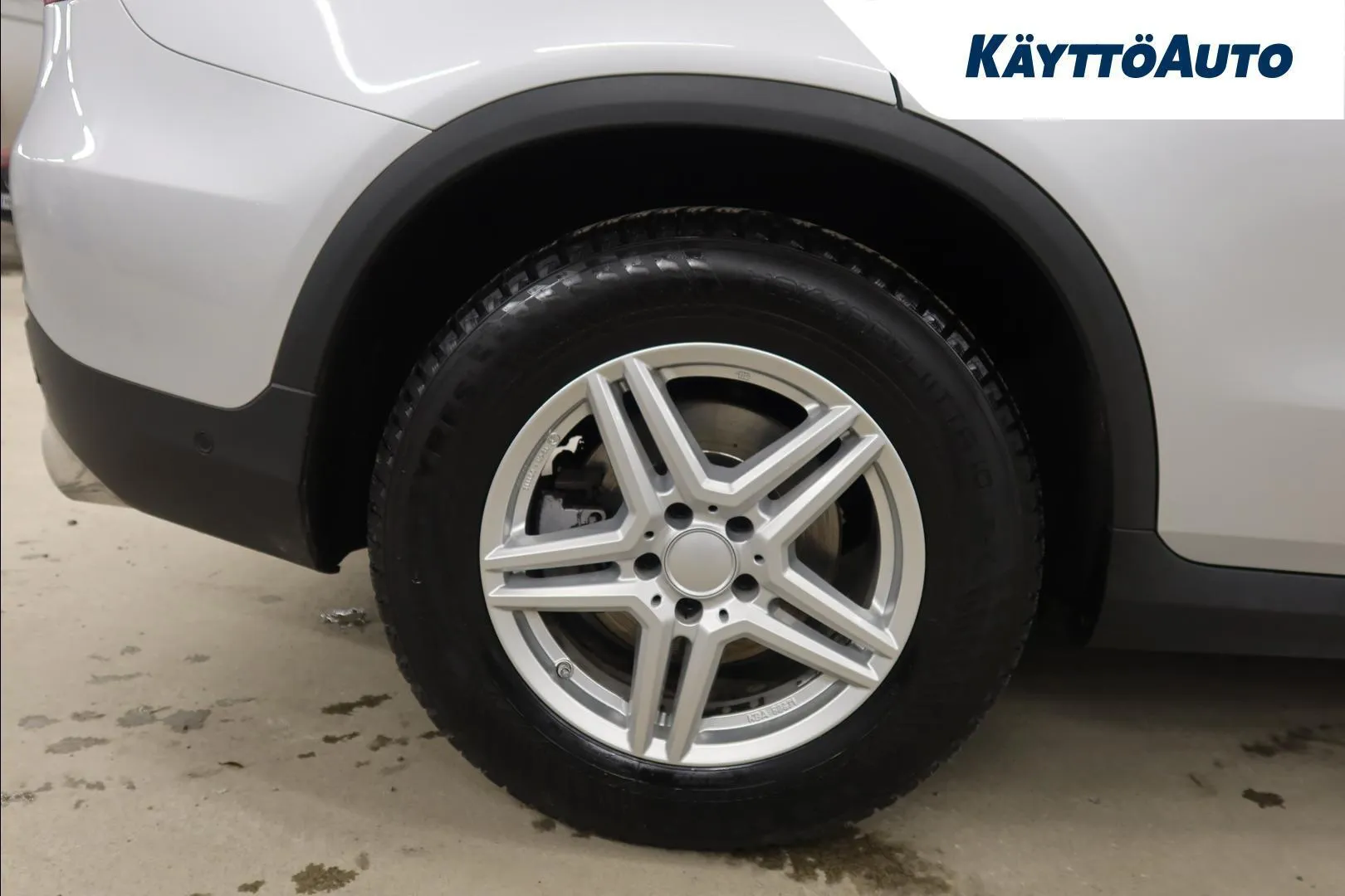 Mercedes-Benz GLC LOP-761 carousel image