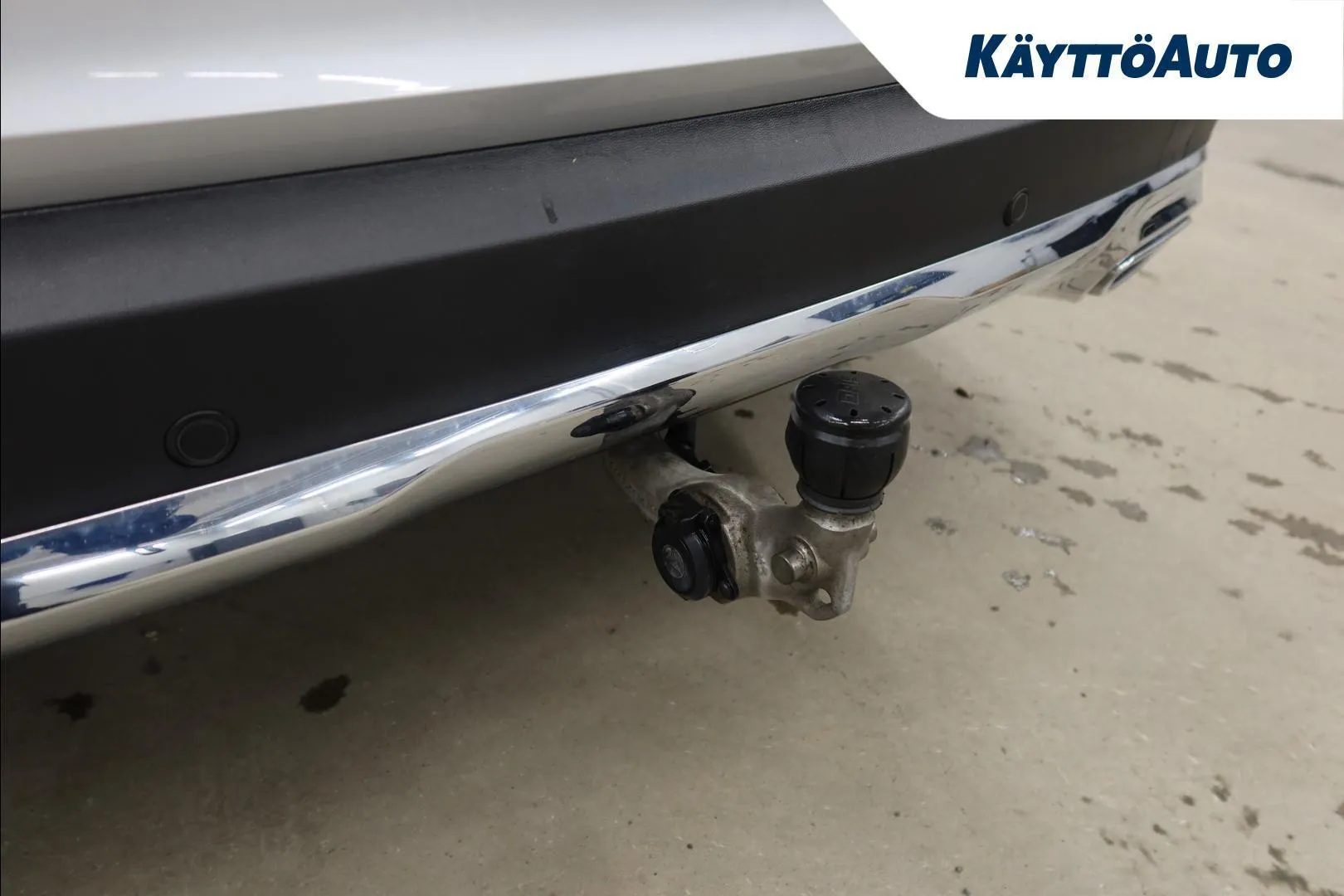 Mercedes-Benz GLC LOP-761 carousel image