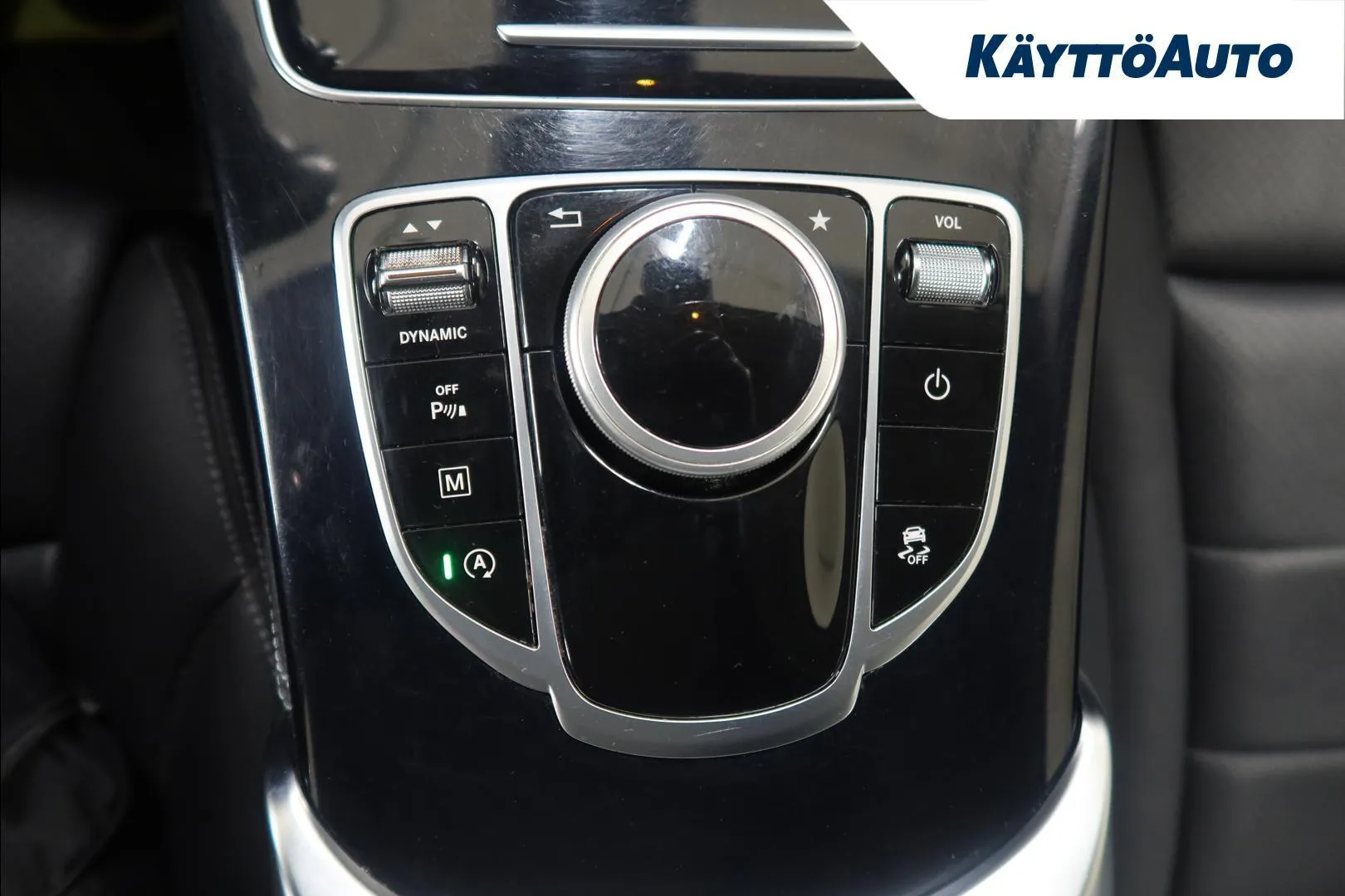 Mercedes-Benz GLC LOP-761 carousel image