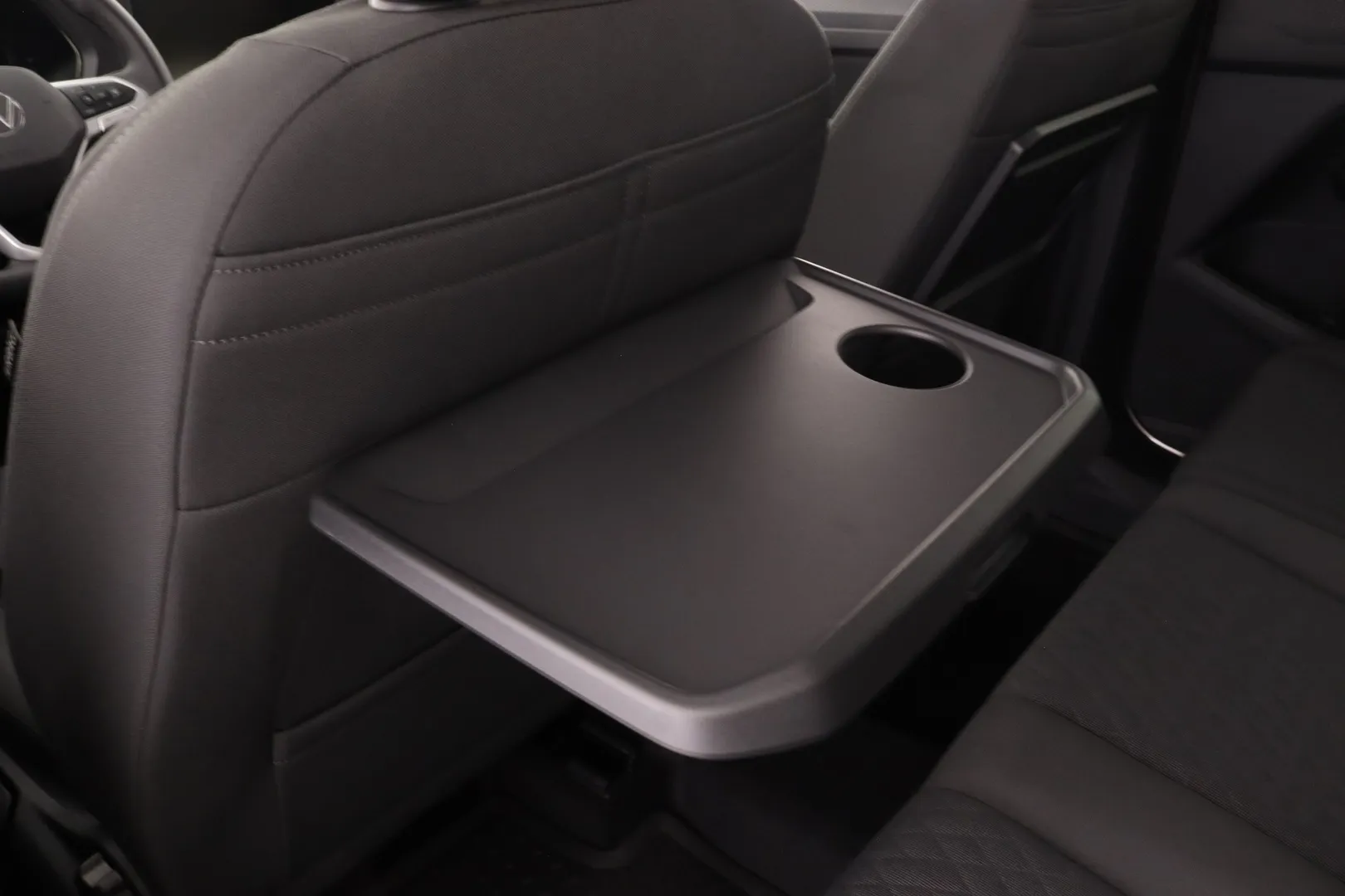 Volkswagen Caddy Maxi ZRH-385 carousel image