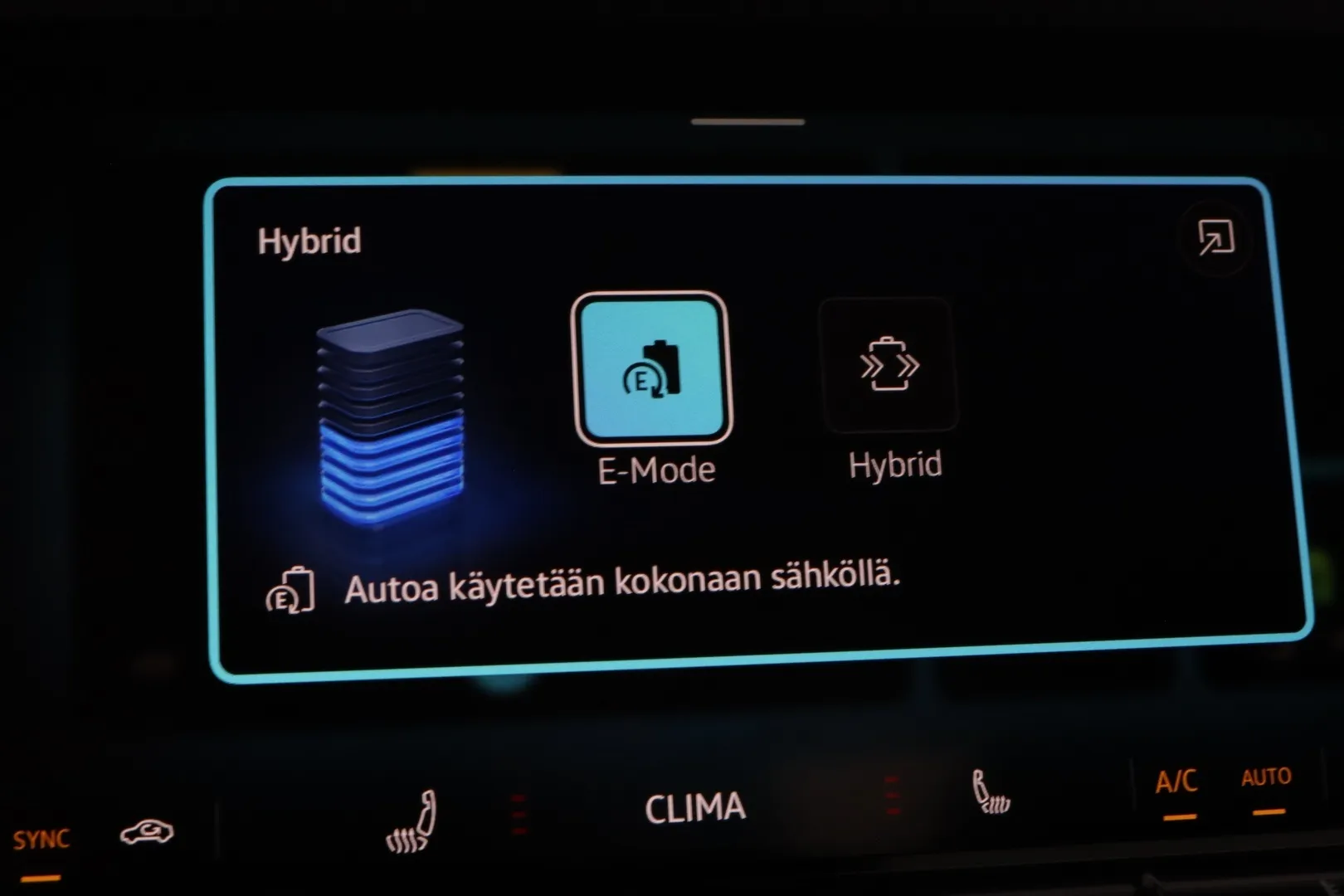 Volkswagen Caddy Maxi ZRH-385 carousel image