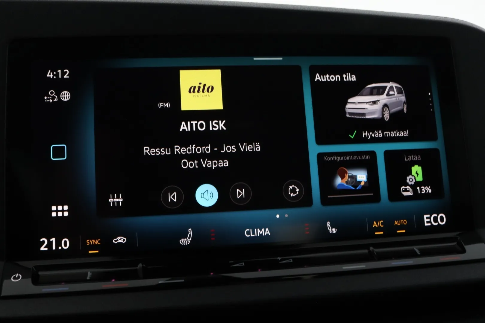 Volkswagen Caddy Maxi ZRH-385 carousel image