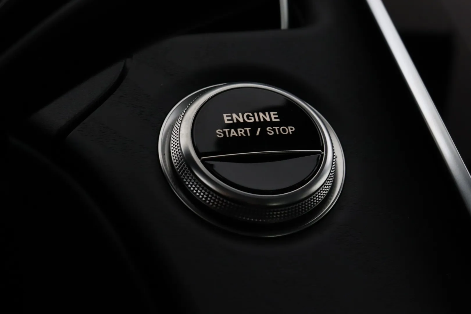 MERCEDES-BENZ E MRP-637 carousel image