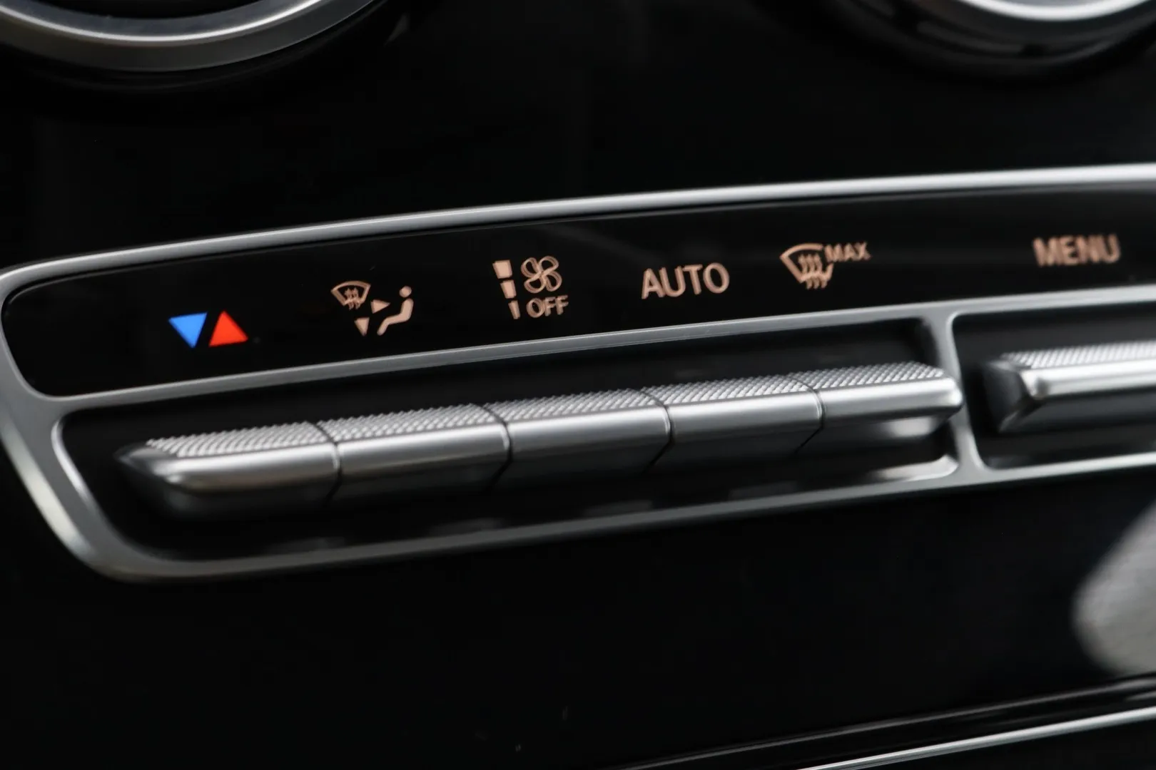 Mercedes-Benz C UZF-583 carousel image