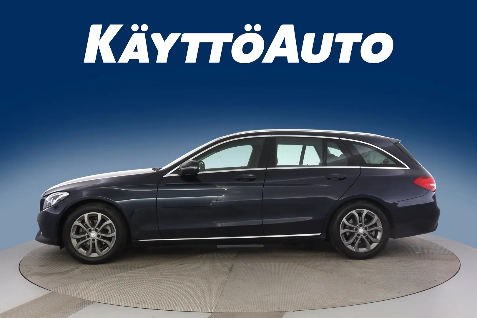 Mercedes-Benz C UZF-583 carousel image