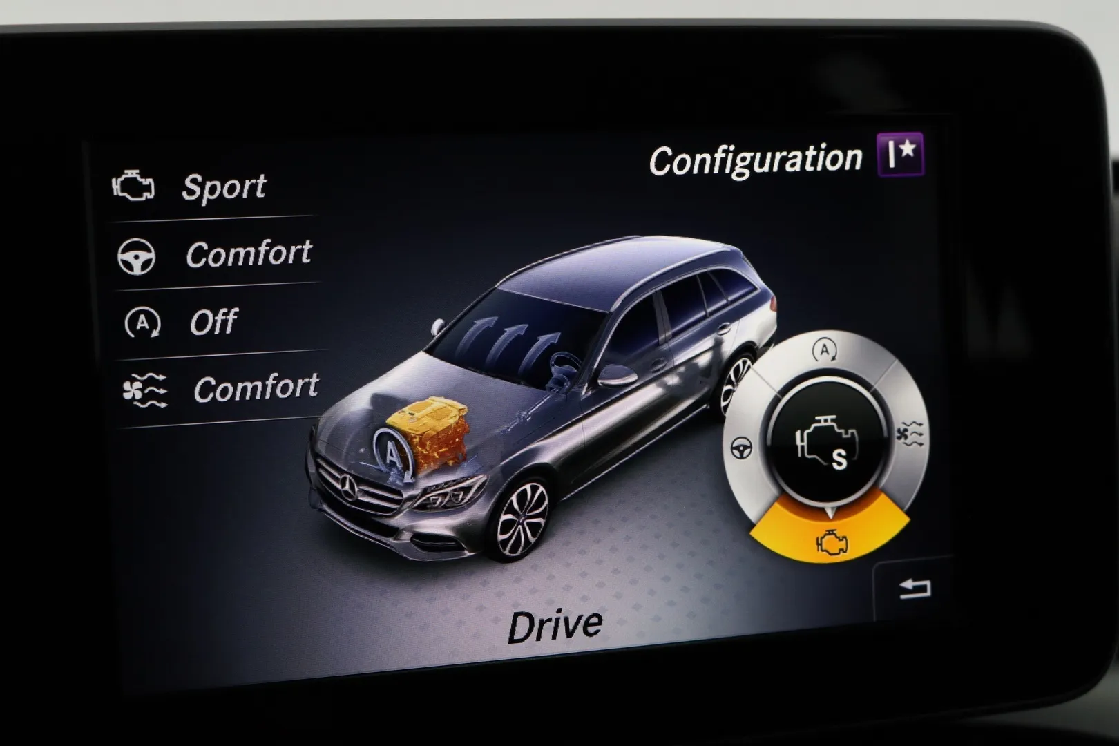 Mercedes-Benz C UZF-583 carousel image