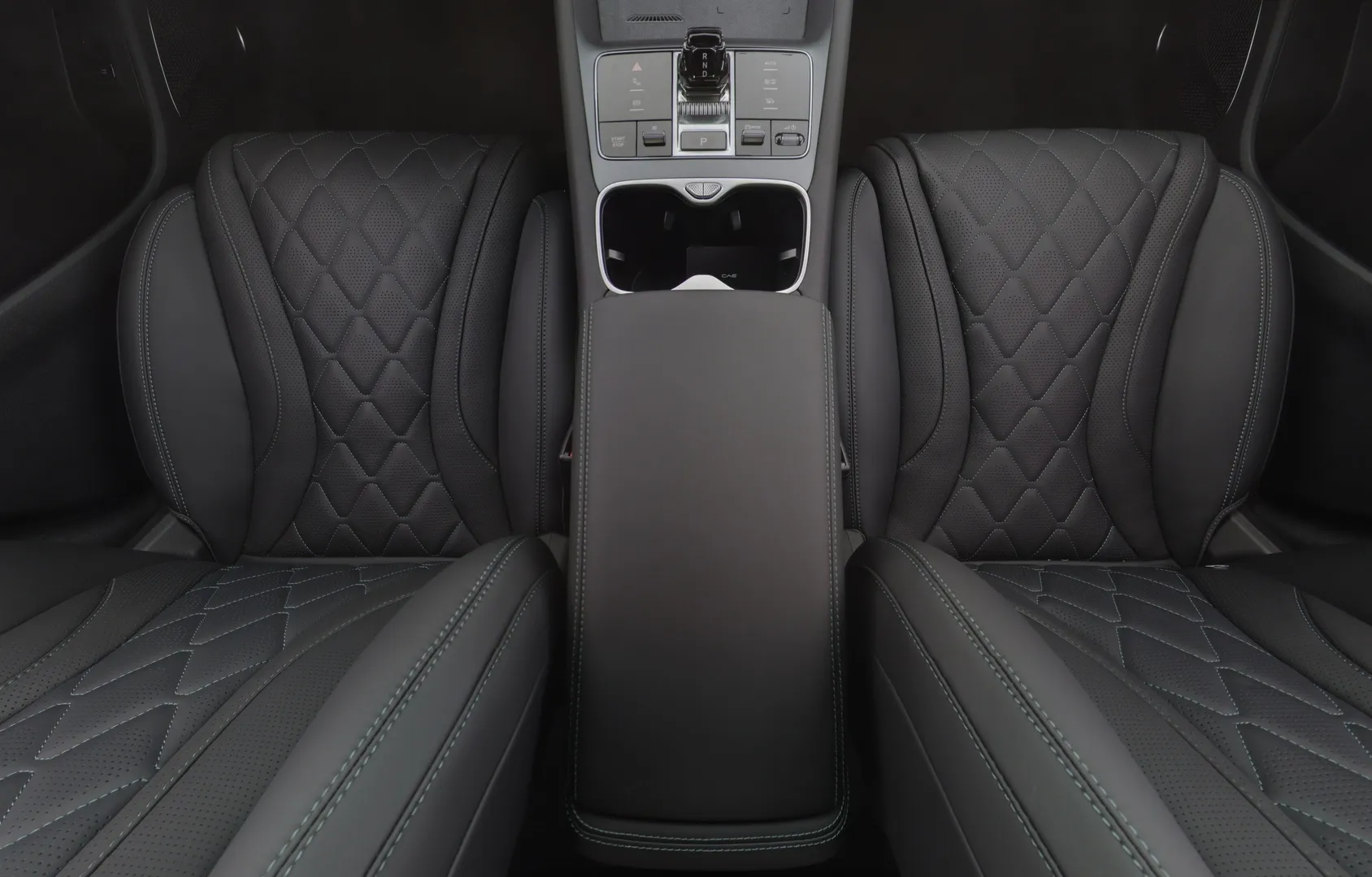 BYD Sealion 7 MRO-695 carousel image