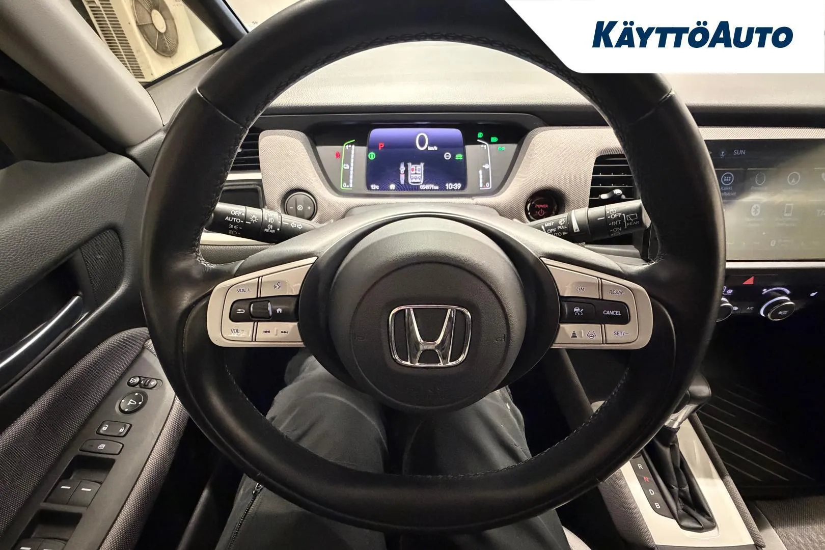 Honda Jazz ZNL-473 carousel image