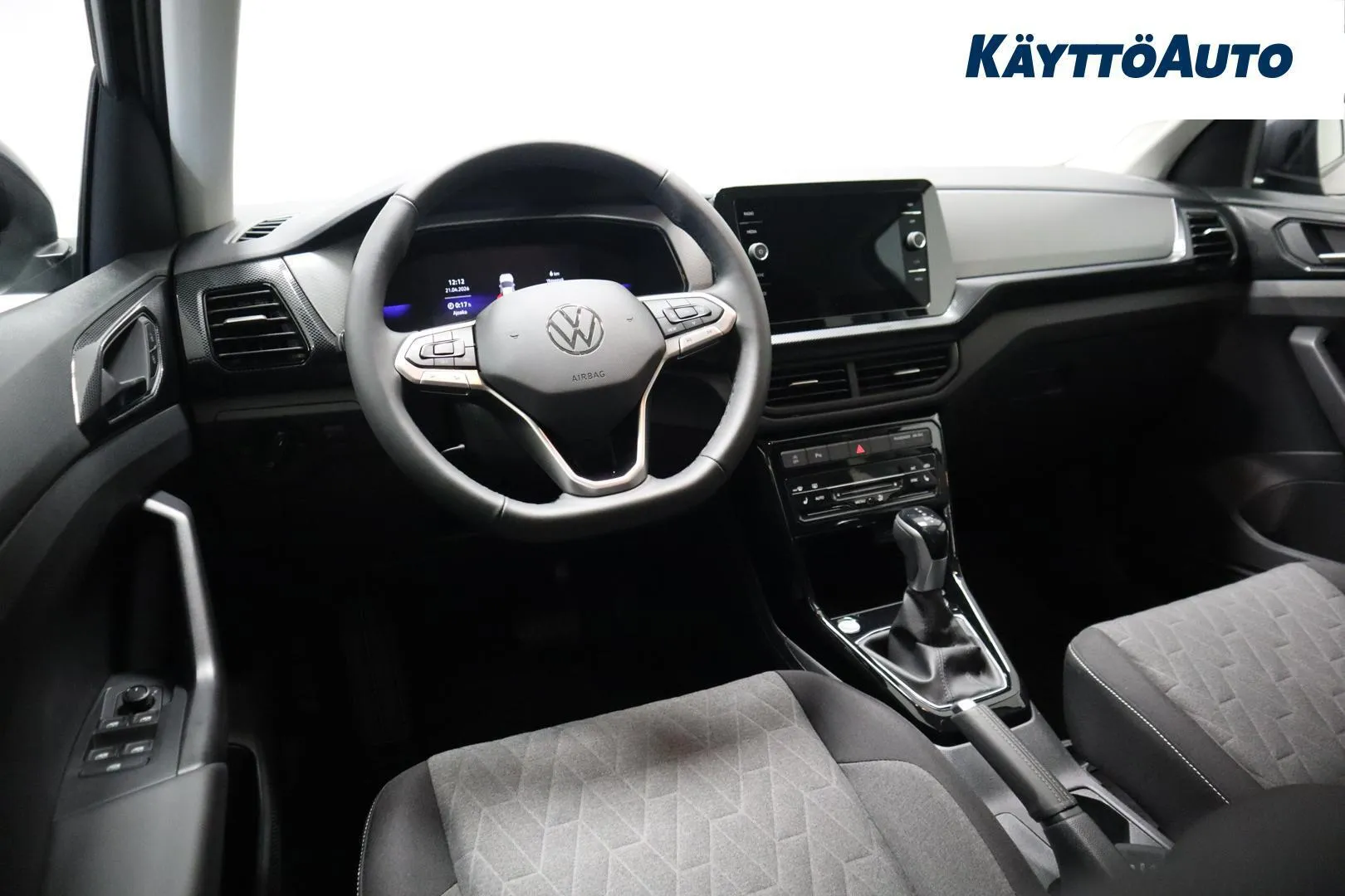 Volkswagen T-Cross YMF-631 carousel image