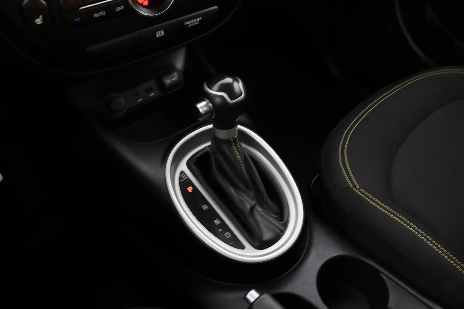 Kia Soul BRU-745 carousel image