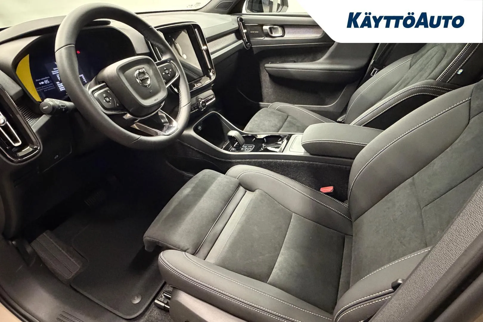 Volvo EC40 ZPZ-430 carousel image