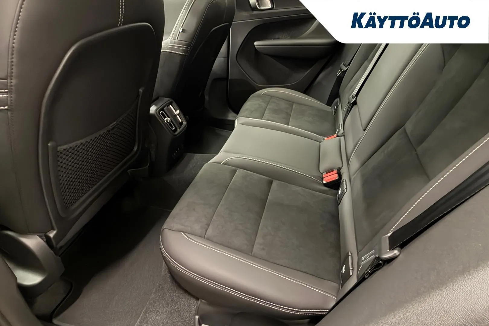 Volvo EC40 ZPZ-430 carousel image