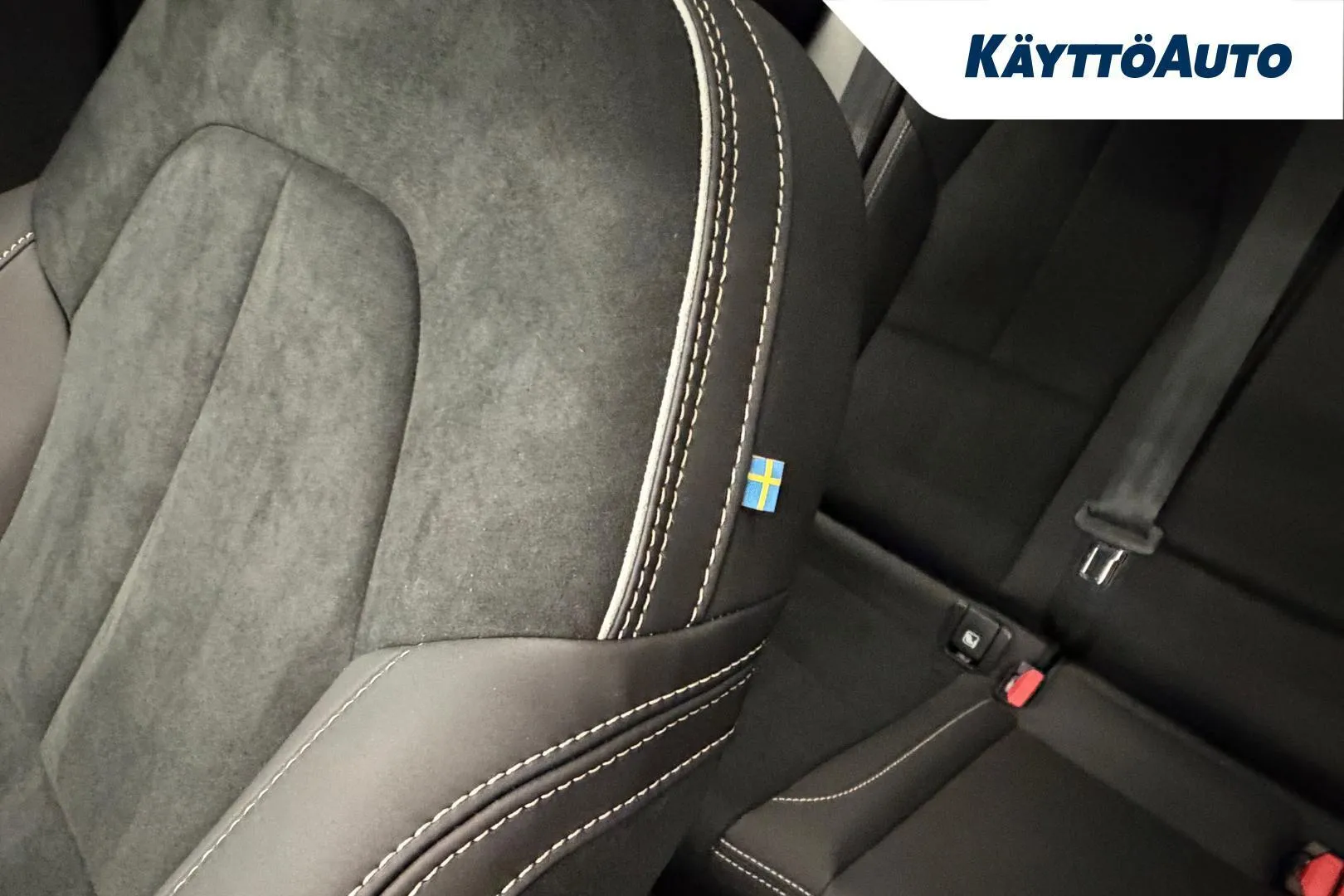 Volvo EC40 ZPZ-430 carousel image