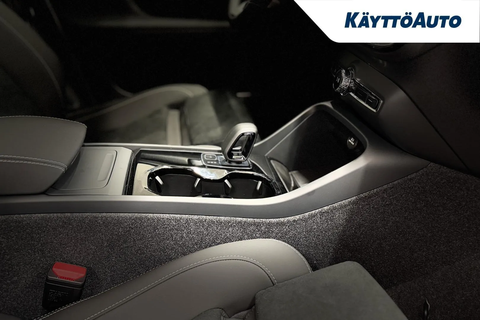 Volvo EC40 ZPZ-430 carousel image