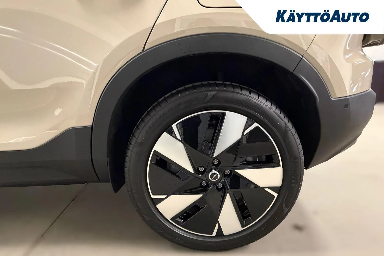 Volvo EC40 ZPZ-430 carousel image