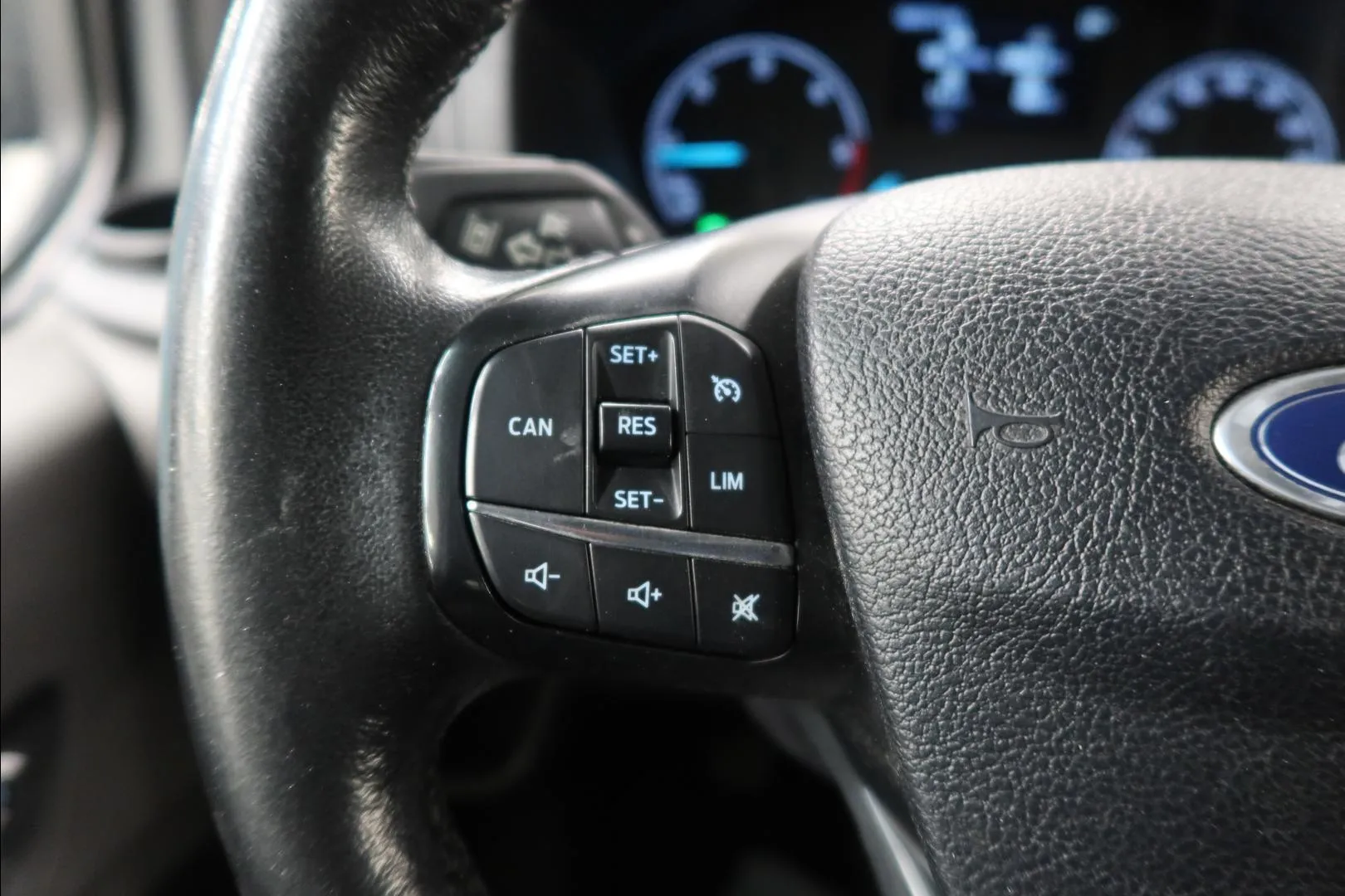 Ford Transit Custom YKI-994 carousel image