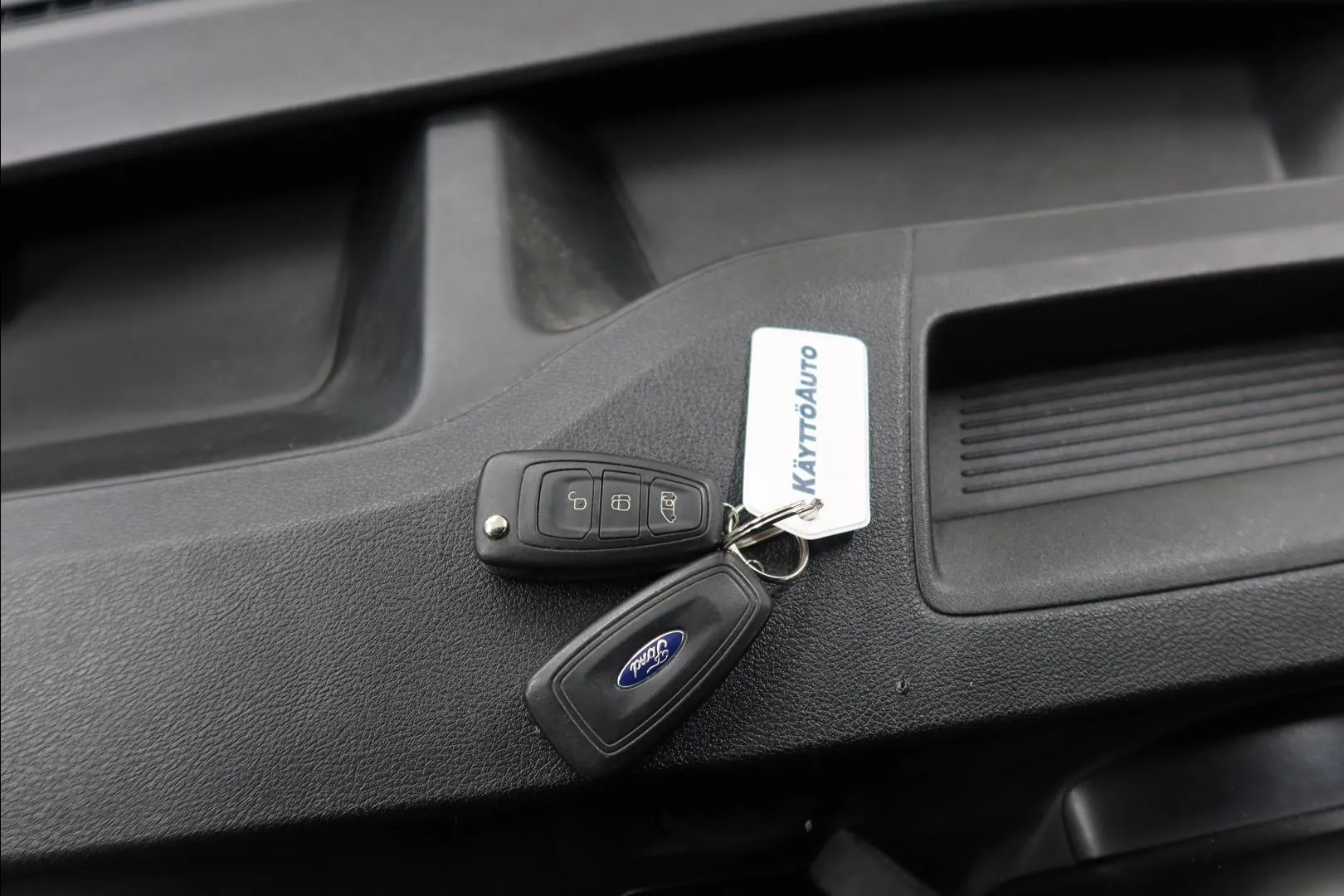 Ford Transit Custom YKI-994 carousel image