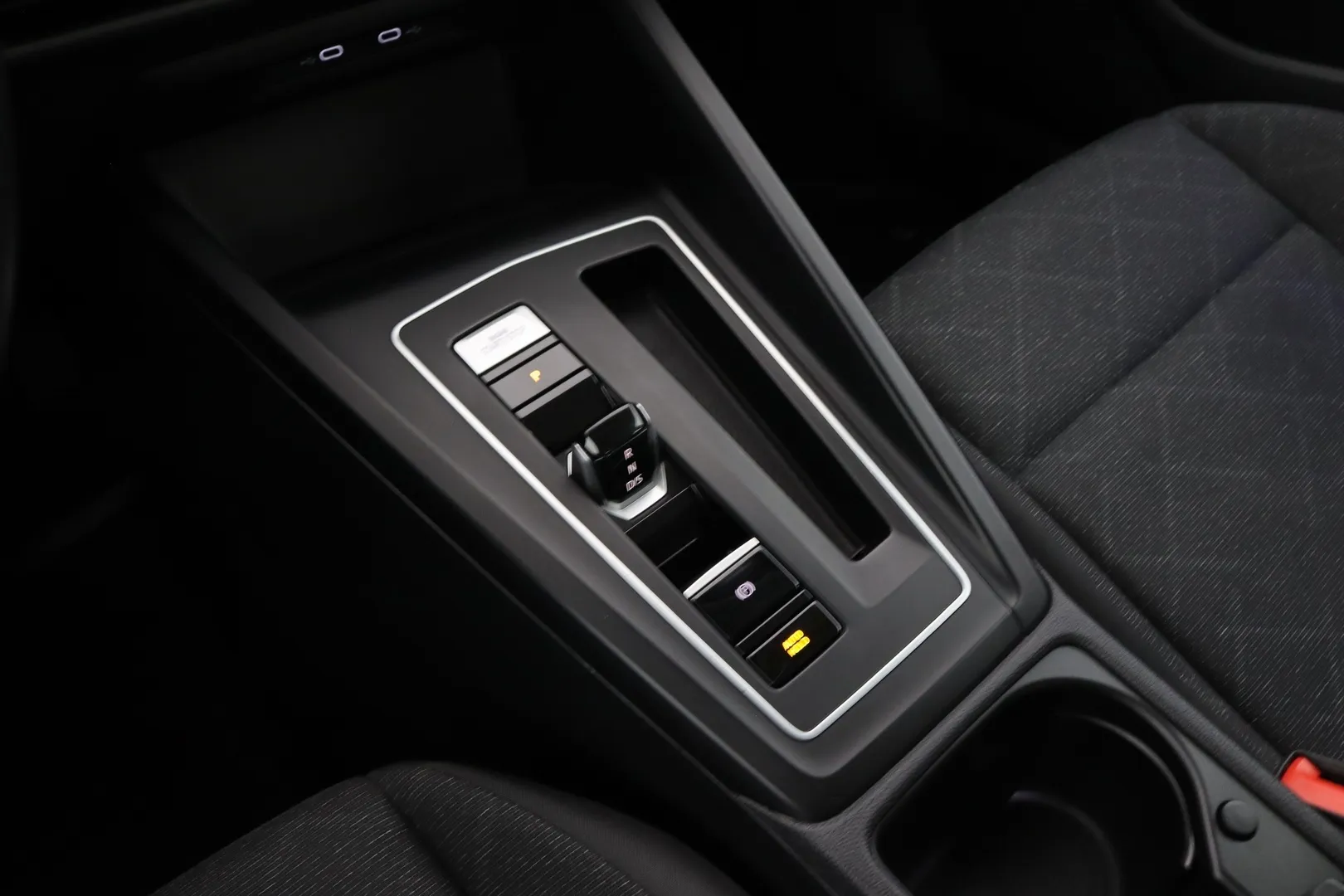 Volkswagen Golf ZOO-107 carousel image