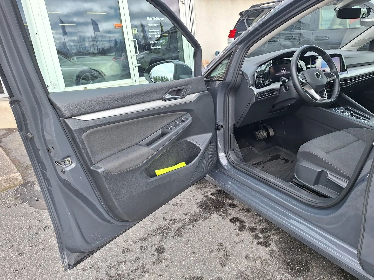 Volkswagen Golf ZOO-107 carousel image