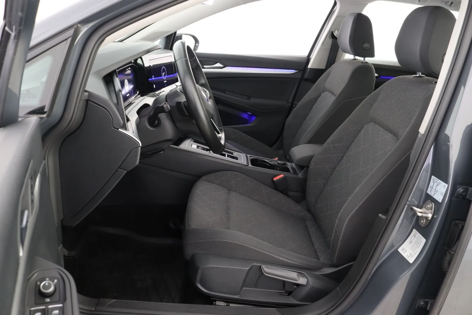 Volkswagen Golf ZOO-107 carousel image