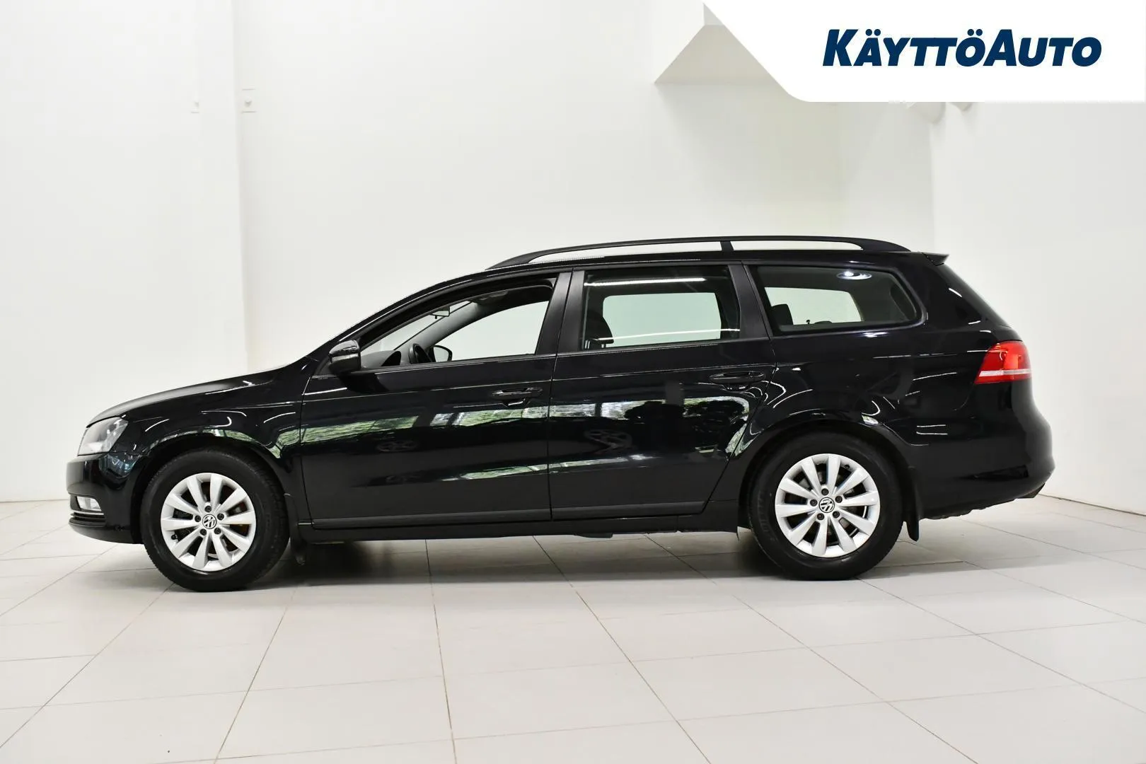 Volkswagen Passat GKM-278 carousel image