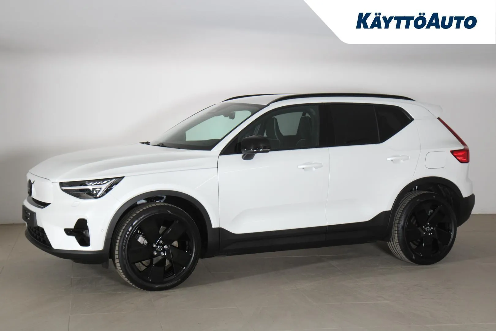 Volvo EX40 ZRA-448 carousel image