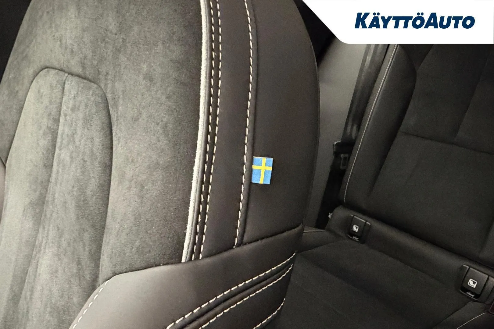 Volvo EC40 ZRC-205 carousel image