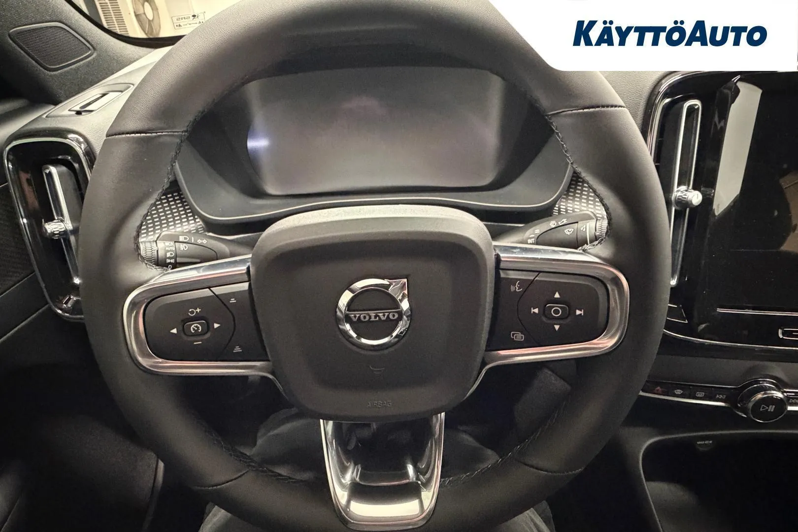 Volvo EC40 ZRC-205 carousel image