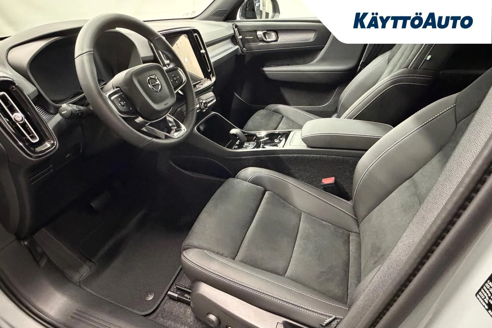 Volvo EC40 ZRC-205 carousel image