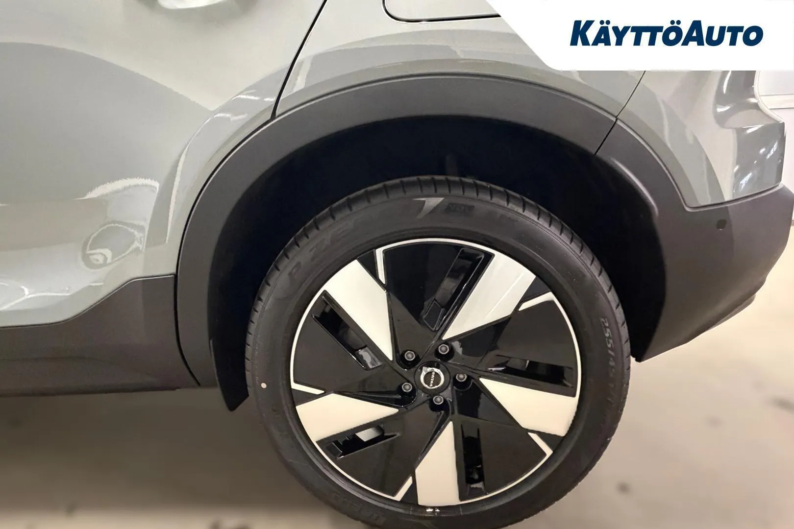 Volvo EC40 ZRC-205 carousel image