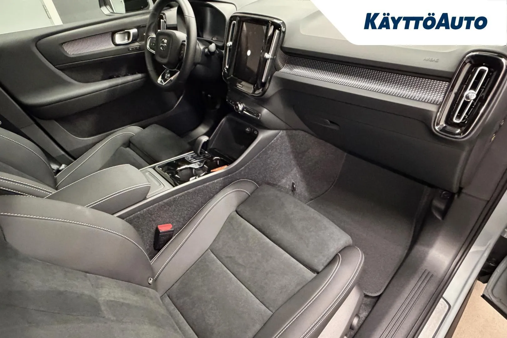 Volvo EC40 ZRC-205 carousel image