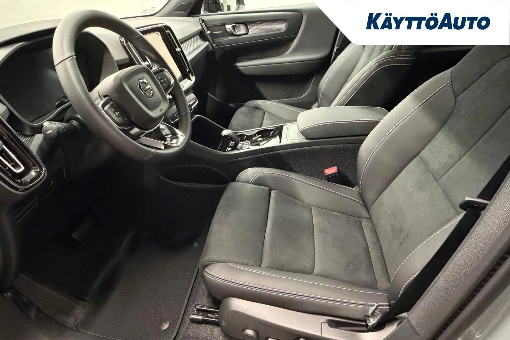 Volvo EC40 ZRC-205 carousel image