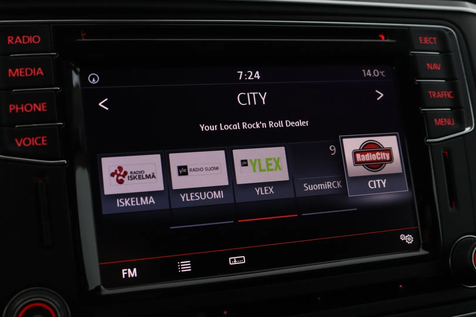 Volkswagen Amarok JKK-999 carousel image