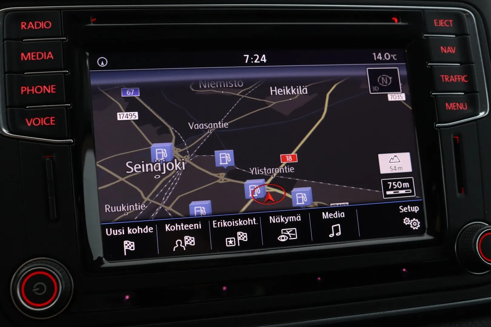 Volkswagen Amarok JKK-999 carousel image