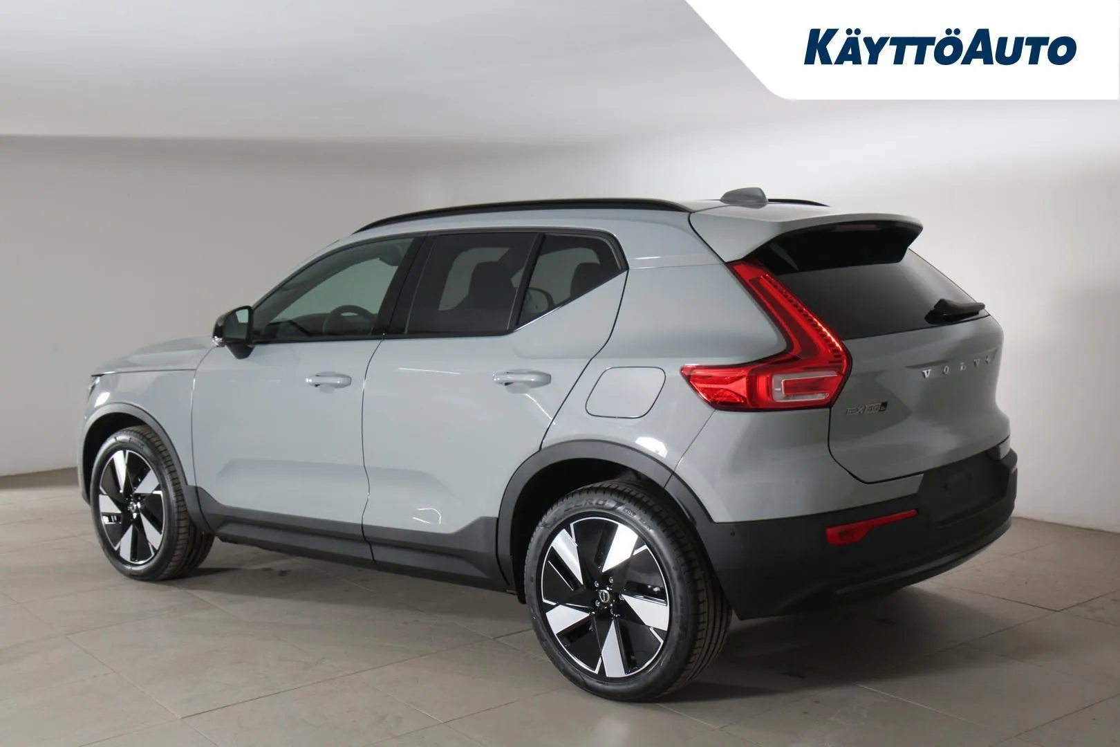 Volvo EX40 ZRA-764 carousel image