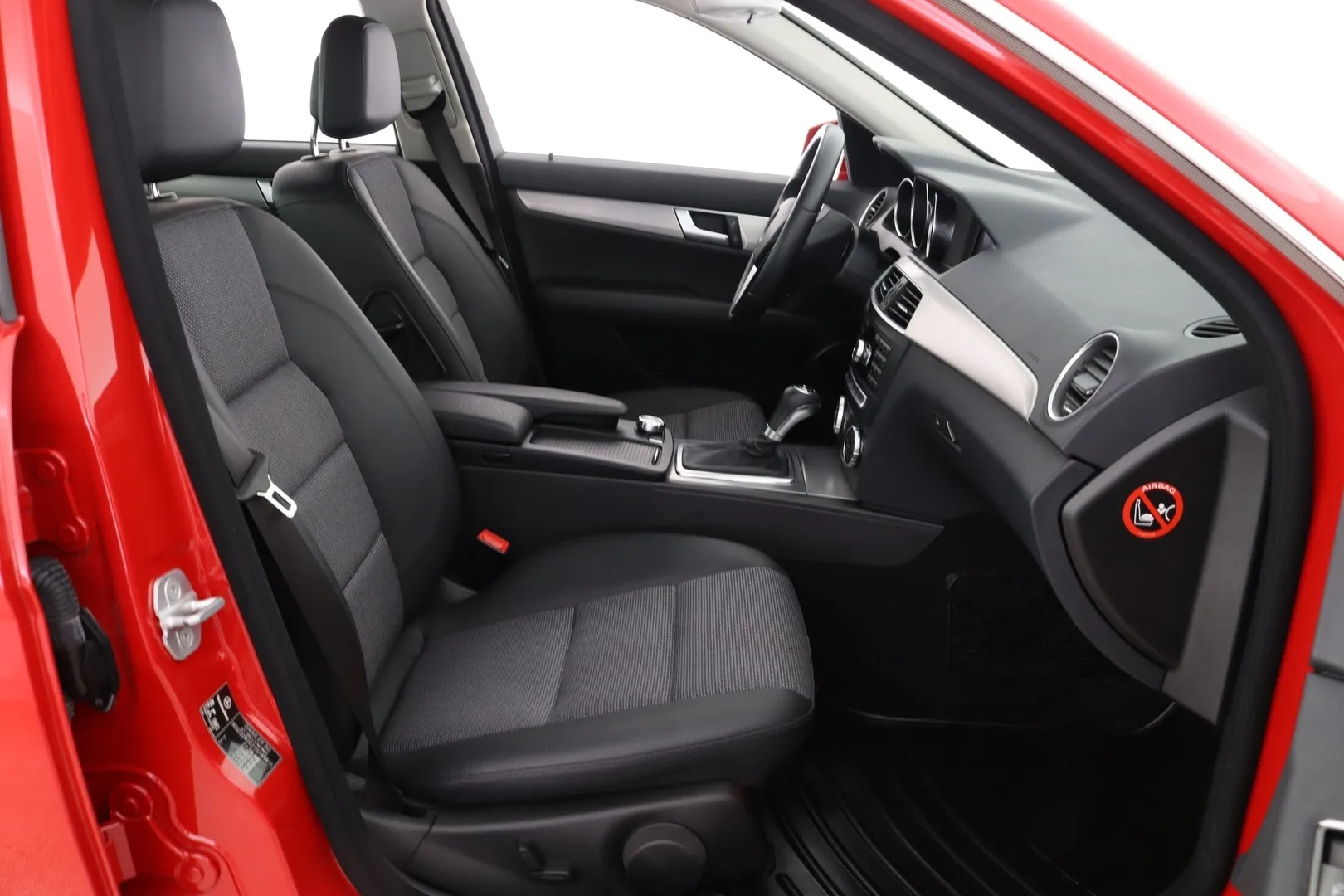 Mercedes-Benz C RRO-954 carousel image